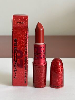 Mac Matte Lipstick-Viva glam l